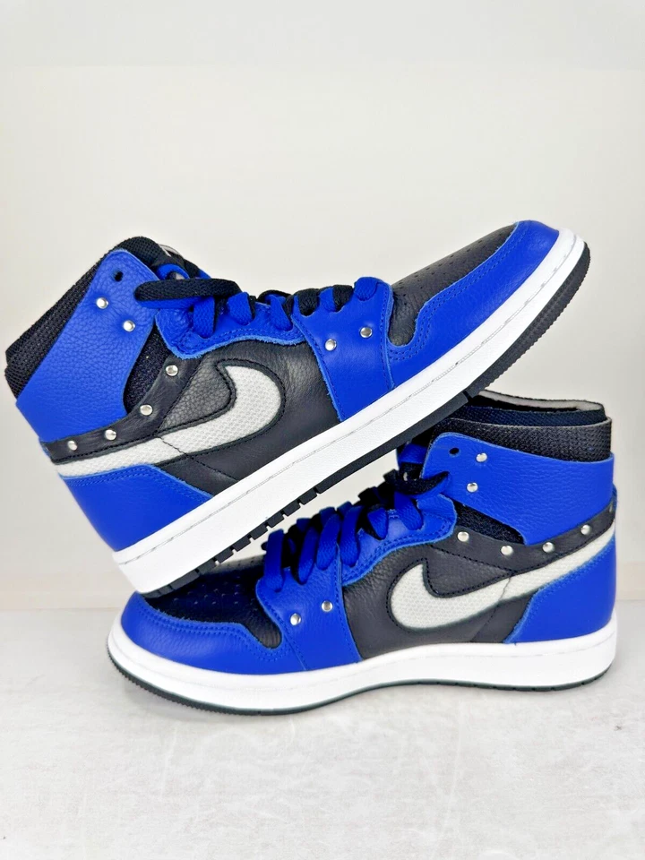 Size 7W - Air Jordan 1 Zoom Comfort SE Sisterhood Womens - Image 2 of 4