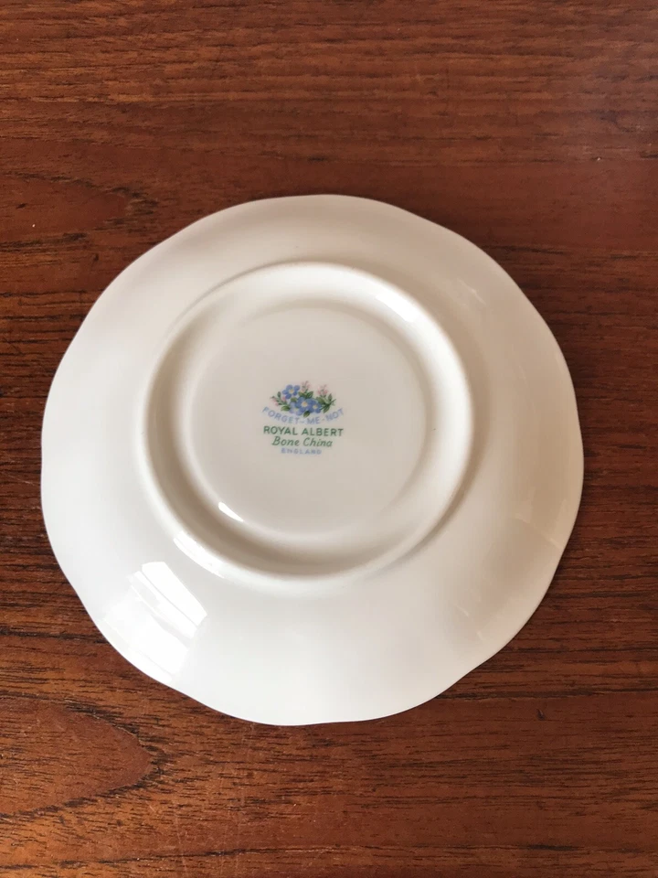 Vintage Royal Albert Forget Me Not Tea Cup And Saucer Duo Made In England - image 4 of 4
