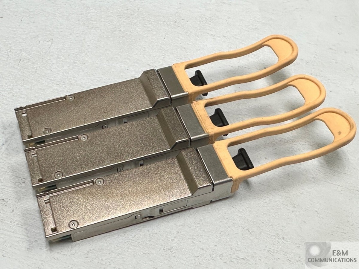 その他 yosage LOT OF 3 740-067442 JUNIPER FINISAR FTL410QE3C-J1 40GBASE