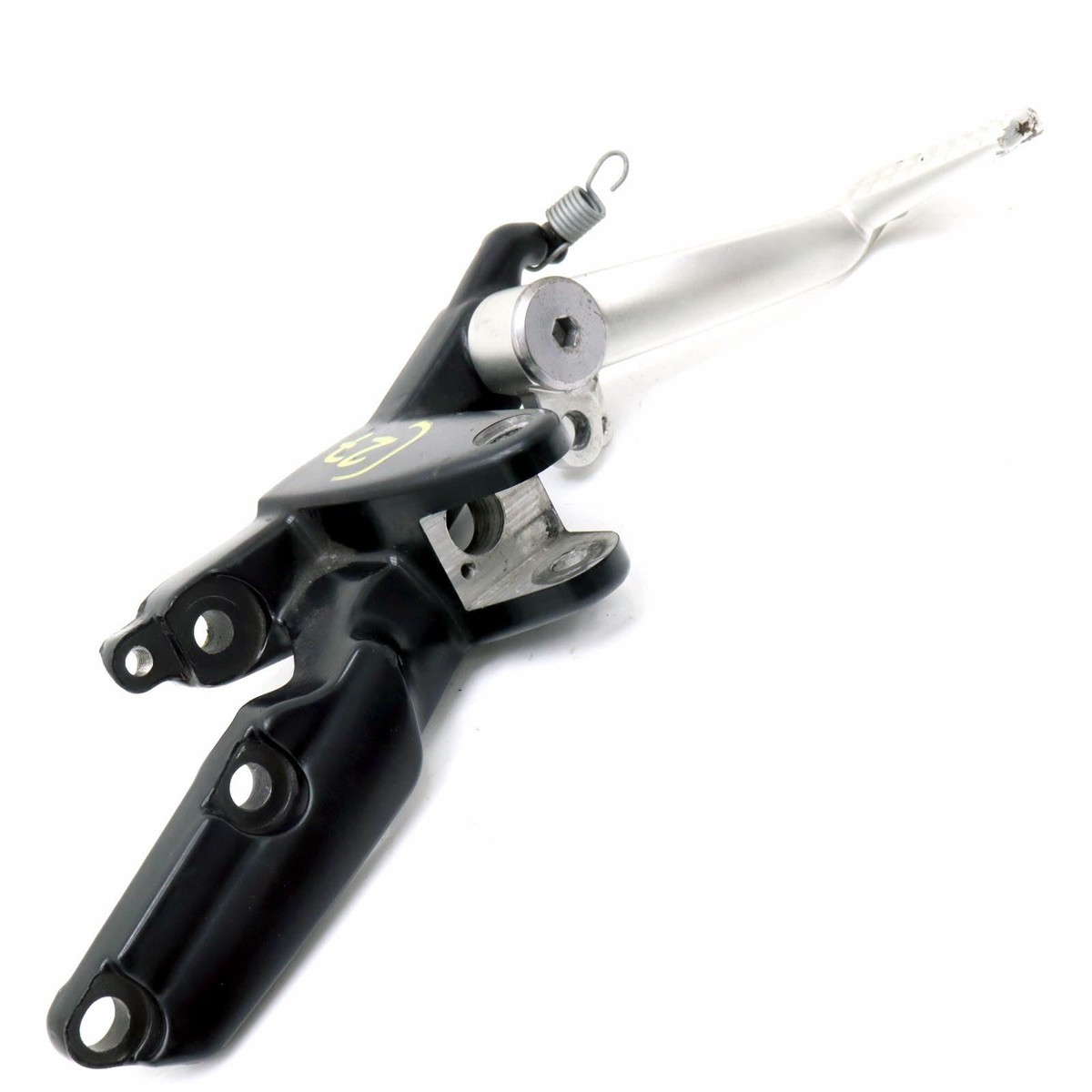 2021-2023 TRIUMPH SPEED TWIN 1200 Footrest Control Plate, R/H  