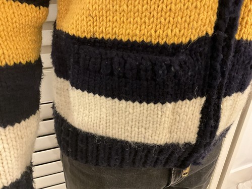 Hudson’s Bay Company HBC Men’s Wool Knit Stripe Sweater Size Small - 第 5/12 張圖片
