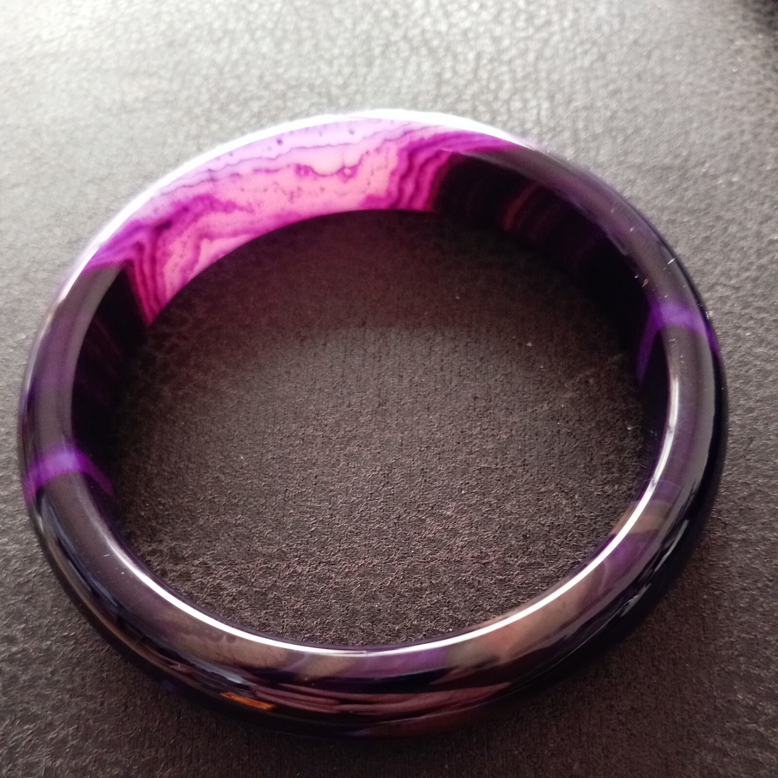 Vintage Purple Agate Solid Bangle in Original Box… - image 5