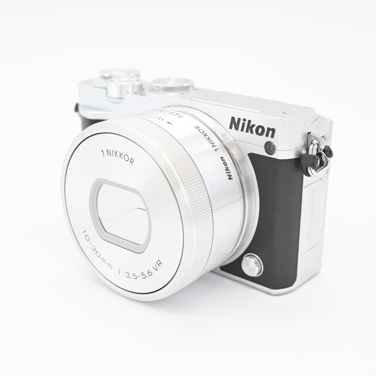 Nikon - Nikon 双眼鏡　8✖️30 Nikon 1 J5 mirrorless Digital Camera body 10-30mm PZ zoom