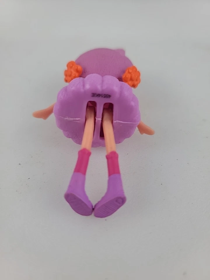 Mini muñeca cola esponjosa gorila Lalaloopsy Minis de 3" de alto Foto 4 de 4