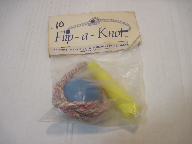 Knot antiques
ダイニングテーブル800 ?media_id=100063509502528