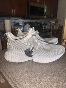 adidas us deliver to uk zip code