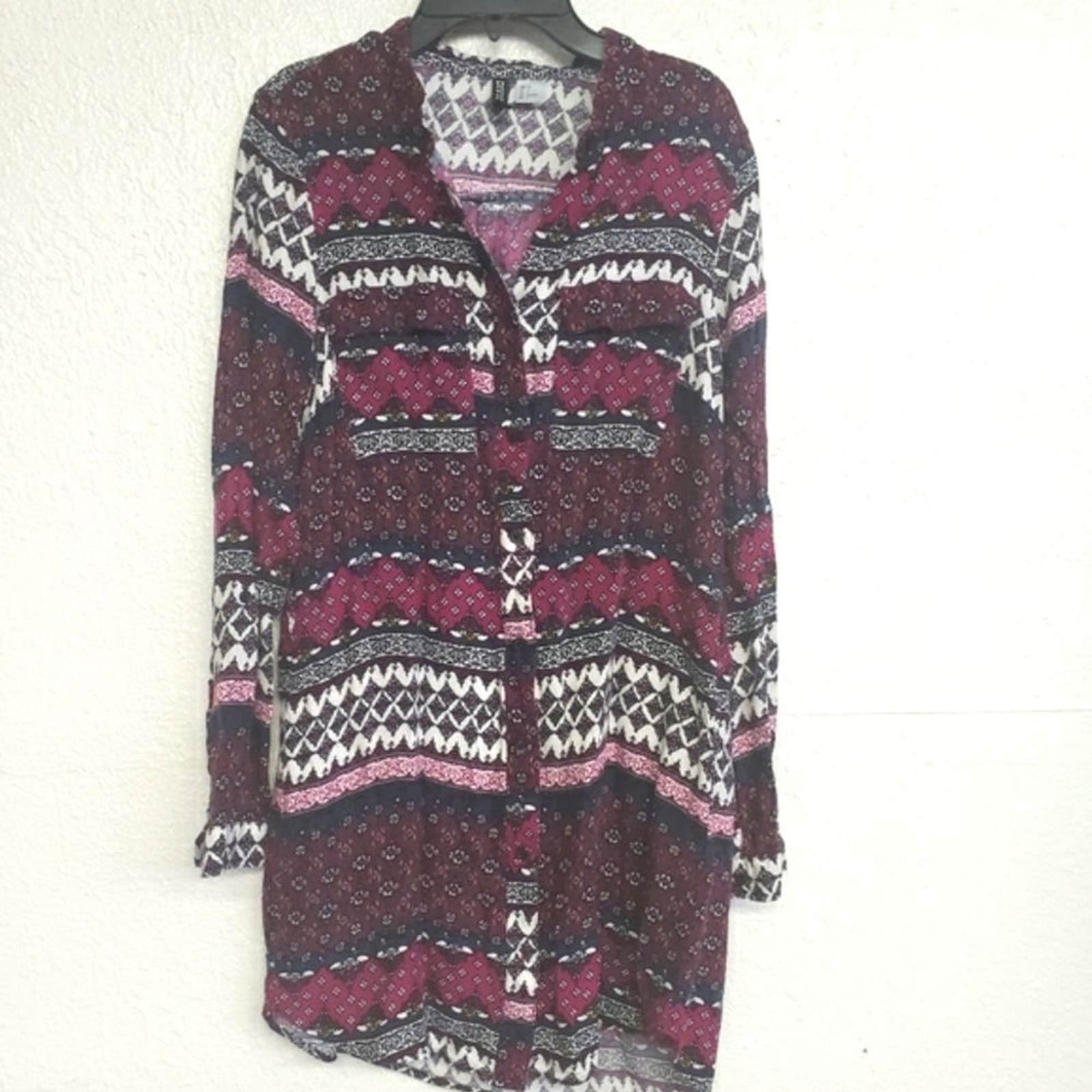 H&M Divided Button-Down Tunic Patterned Blouse Si… - image 1