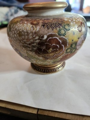 A genuine Meiji-period piece signed by an established maker. japan (2)