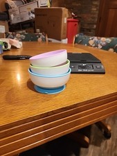 Munchkin Stay Put Suction Bow Baby feeding Bowls l, 3 Pack