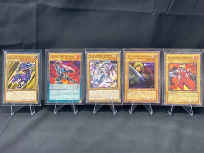 Yu-Gi-Oh! Karten Bundle 20 Stück Holo Set Hexwerker Derrikrane Endloskette (099)