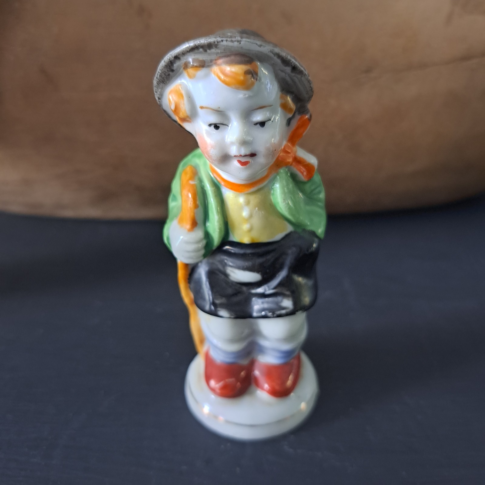 Vintage  BOY WITH BACKPACK ceramic Figurine Made Occupied Japan 4