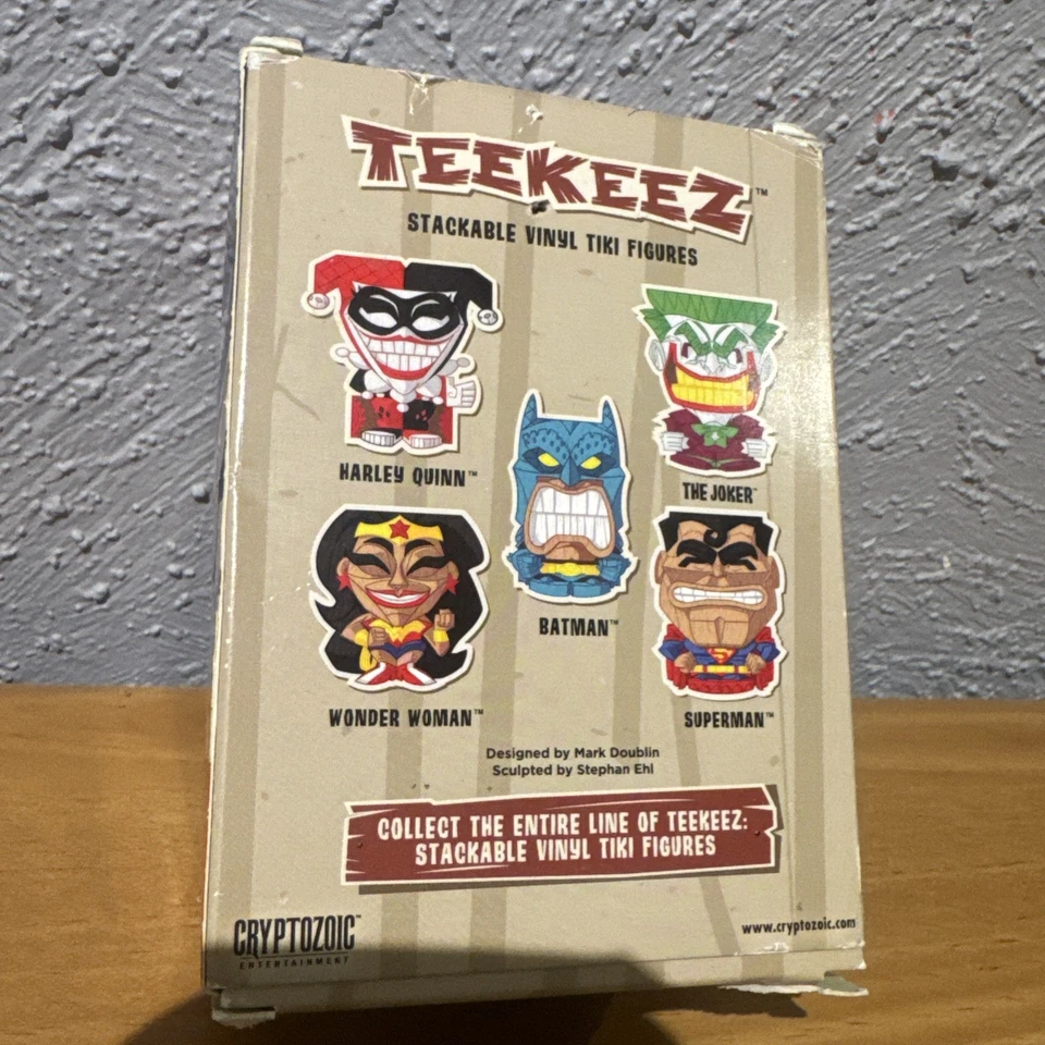 Teekeez Cryptozoic DC Comics Harley Quinn 2.5" Stackable Vinyl Figure - Image 4 of 4