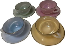 4 Arcopal French Harlequin Gold Rim Pastel Milk Opalescent Tea Cups & Saucers