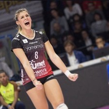 MAGLIA UYBA BUSTO ARSIZIO VOLLEY.#8 ALESSIA ORRO. SERIE A.MATCH WORN