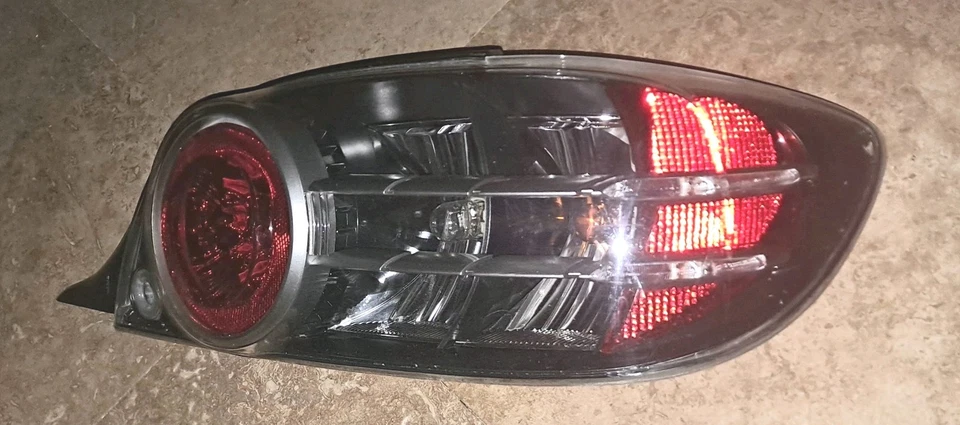 2004-2008 Mazda RX-8 RX8 Tail Light Incandescent Passenger Right Side 2005 2006  Foto 2 de 4
