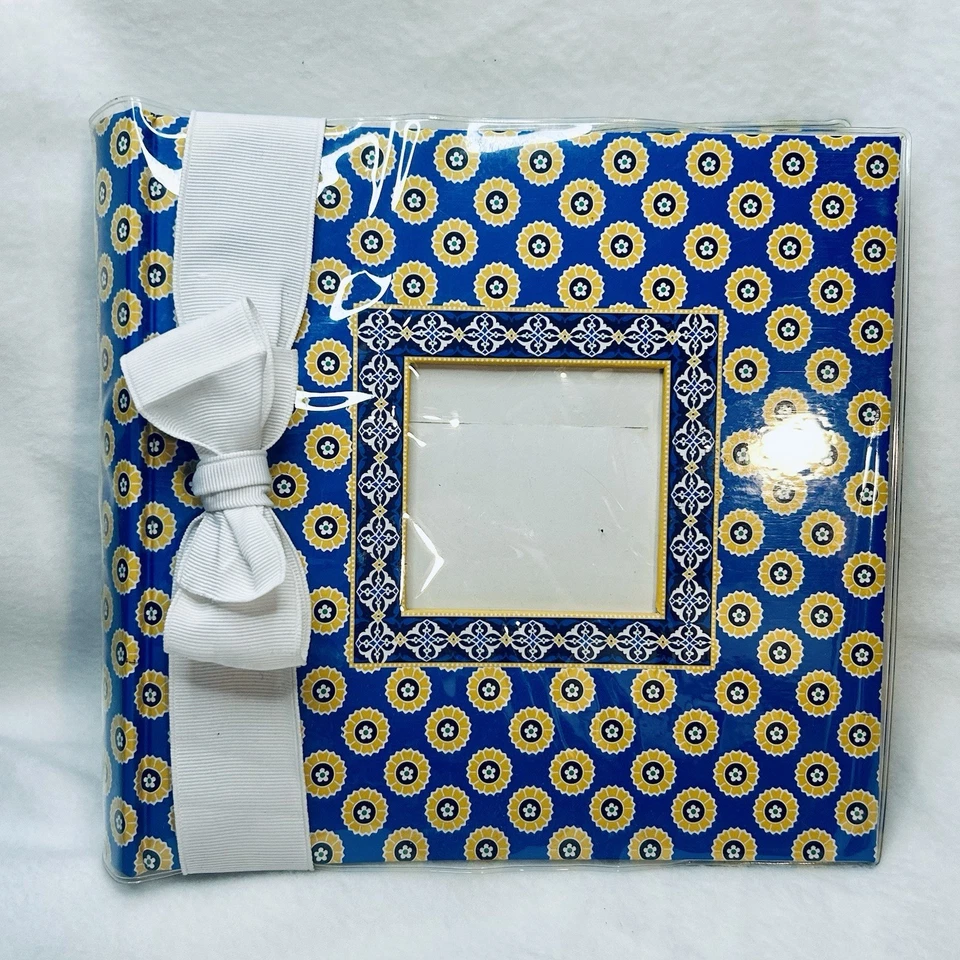 Vera Bradley Lot Of 2 Double Sided Picture Frames 4X6 And Photo Album Holds 200+ - Image 2 of 4