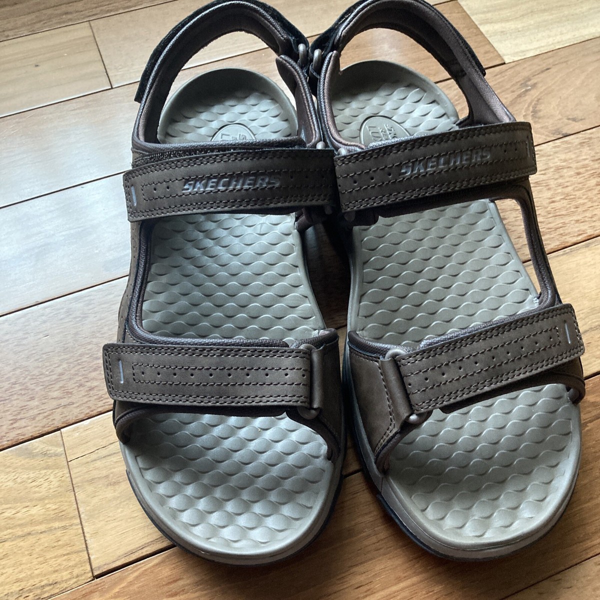 Skechers Men's Tresmen-Garo Relax Fit Luxe Foam Sandals 204105 US