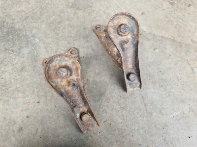 VW GOLF MK3 VR6 SYNCRO REAR AXLE SUSPENSION BEAM DIFF BRACKETS PAIR 1H9505129