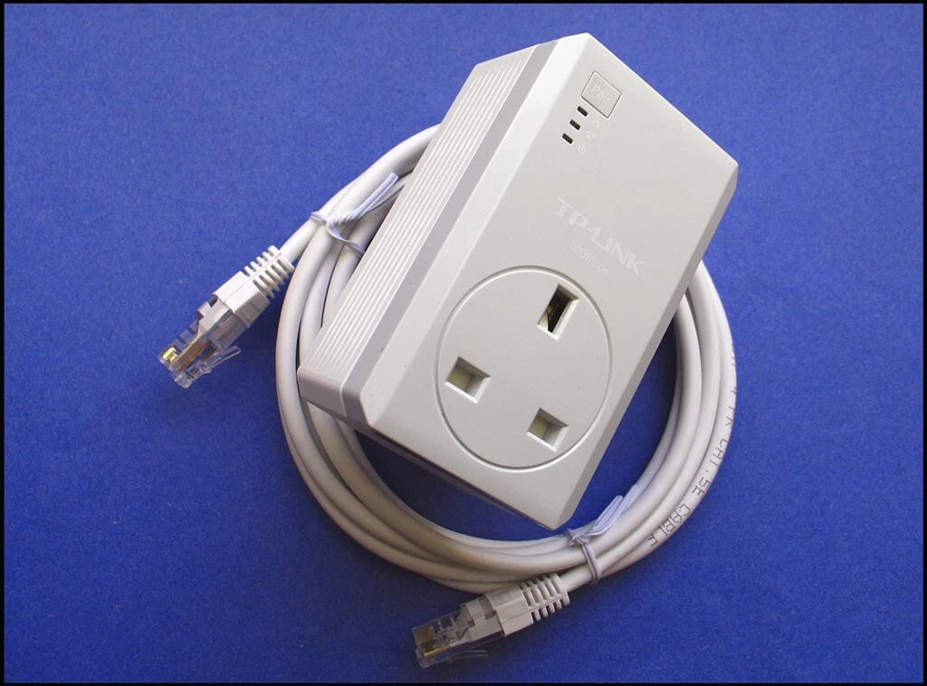 publiek Kiwi Nieuwsgierigheid TP-Link TL-PA4020P - SINGLE POWERLINE ADAPTER - AV500 Passthru Ethernet Extender | eBay publiek Kiwi Nieuwsgierigheid TP-Link TL-PA4020P - SINGLE POWERLINE ADAPTER - AV500 Passthru Ethernet Extender | eBay