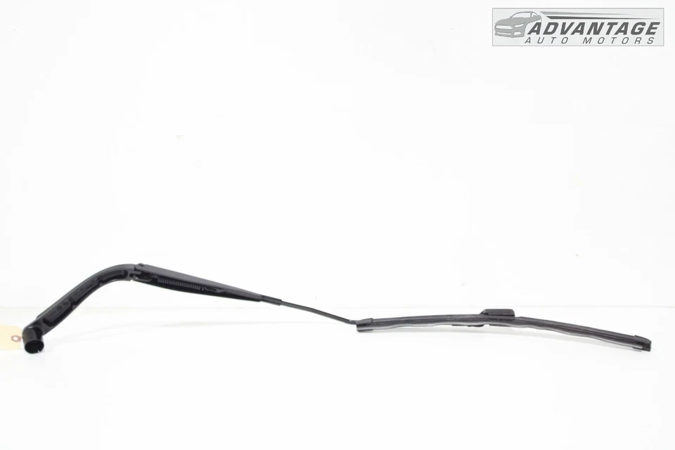2022-2023 NISSAN PATHFINDER FRONT RIGHT WINDSHIELD WIPER ARM W/ BLADE OEM - Image 2 of 4