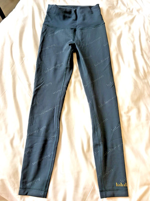 Lululemon Limited Edition Größe 4 (UK 8) Brandneu ohne Etikett Wunder Train Leggings 