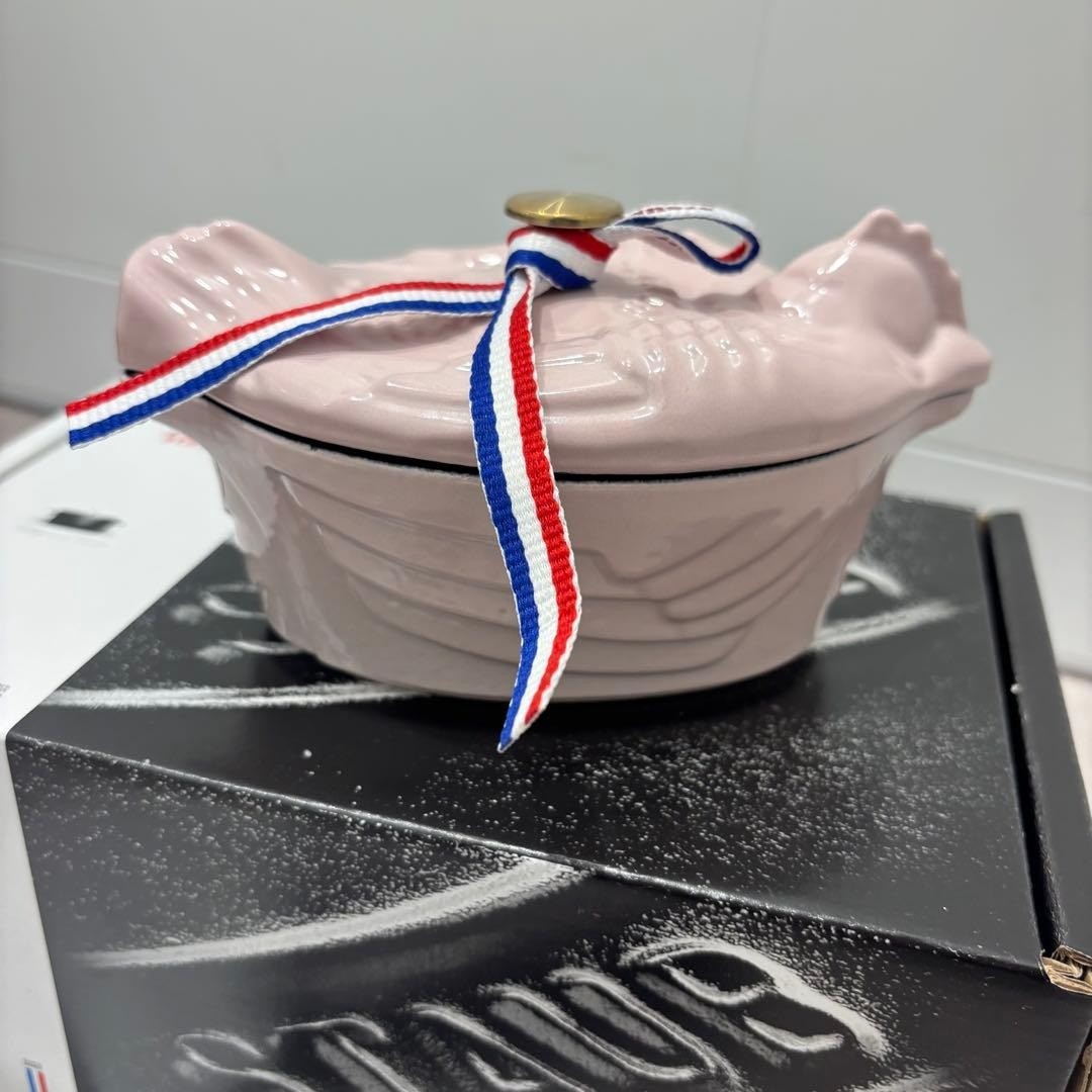 STAUB Small Chicken Cocotte 11cm 0.25L Sorbet Rose Pink Cast Iron