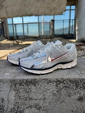 FD0884-025 NIKE ZOOM VOMERO V5 White Silver Men's Sneakers