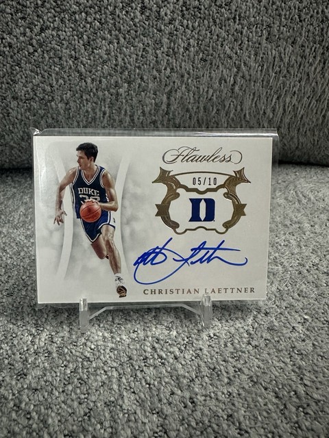 2018 Panini Flawless Collegiate Christian Laettner / Grant HillTeam Logo Gold /10