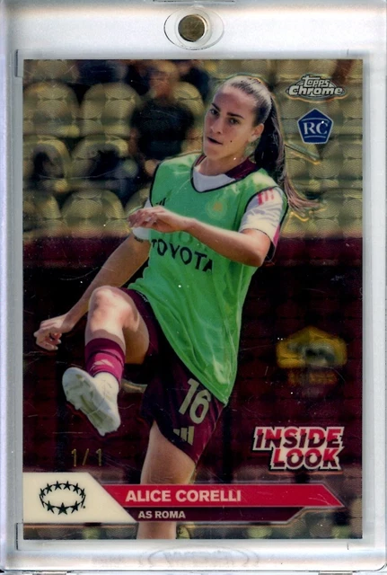 Alice Corelli 2024-25 Topps Chrome UCC Women's Inside Look Superfractor #1/1