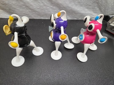2006 McDonalds Zizzle iZ Tripod Robot Happy Meal Figures 3 Pink