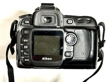 NIKON D50 DIGITAL DSLR CAMERA,DX AF-S NIKKOR 18-55mm LENS & 70-300MM LENS & HOOD