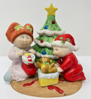 Vintage Cabbage Patch Doll Kids 1984 Christmas Tree Figurine Xavier Roberts