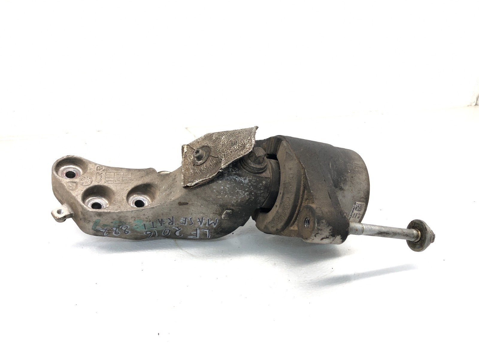 2014-2024 MASERATI GHIBLI S 3.0L LEFT DRIVER FRONT ENGINE MOUNT BRACKET OEM