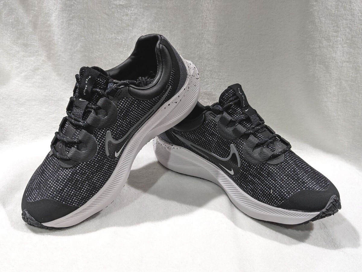 nike women's zoom winflo 8 running shoes