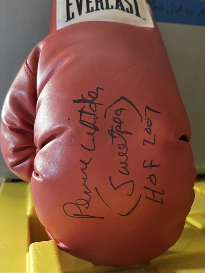 Pernell Whitaker Sweetpea Signed Autographed Boxing Glove JSA COA HOF CHAMP - Image 3 of 4