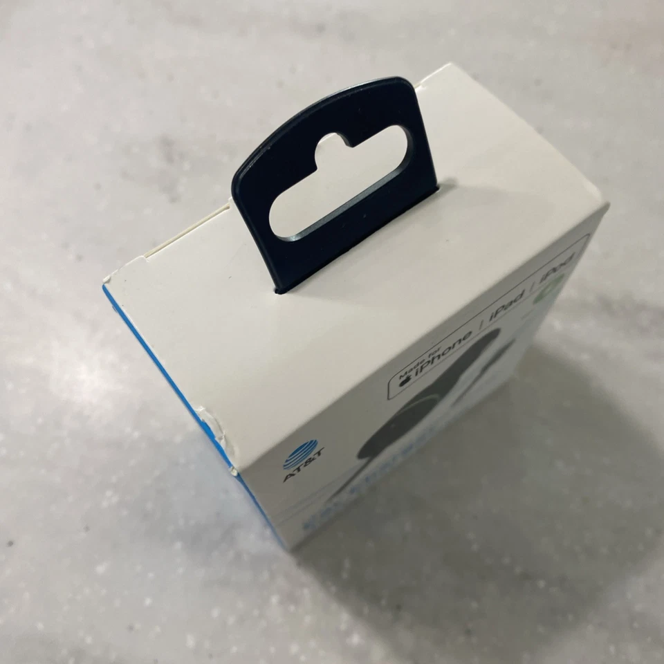 Car Charger Fast Charge Single USB-C 3ft cord iphone ipad USB-C 40W BRAND NEW - Image 3 of 4