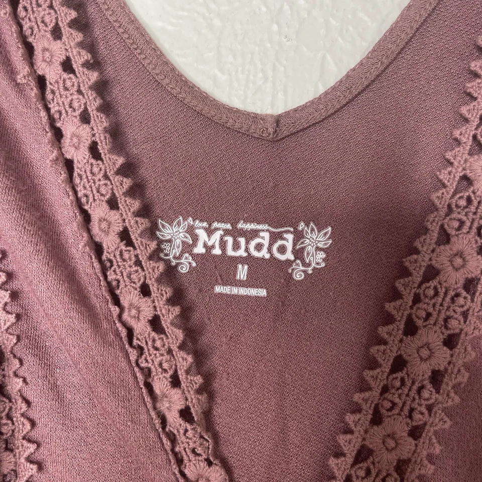 Camiseta sin mangas Mudd, para mujer talla mediana, púrpura, encaje, recortada, cuello en V Foto 3 de 4