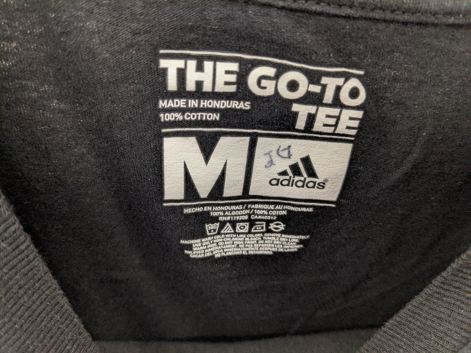 Cleveland Cavaliers Cavs 2016 Championship Trophy T-Shirt Adidas M Size Mens thumbnail 3