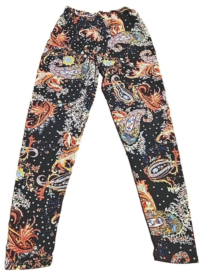 Lote de 2 Leggings Femininas Agnes & Dora Tamanho Pequeno/Médio Floral Elástico - Imagem 2 de 4