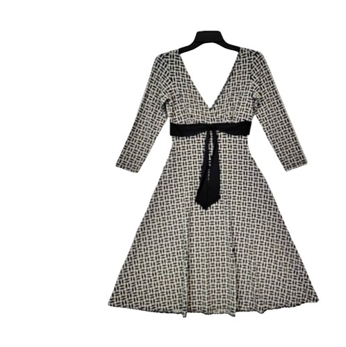 Maggy London Long Sleeve Catalina Crepe Dress sz 8. (98) | eBay