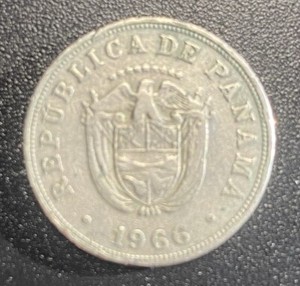 1966  Republic Panama 5 Cestesimos De Balboa Coin  Good Condition