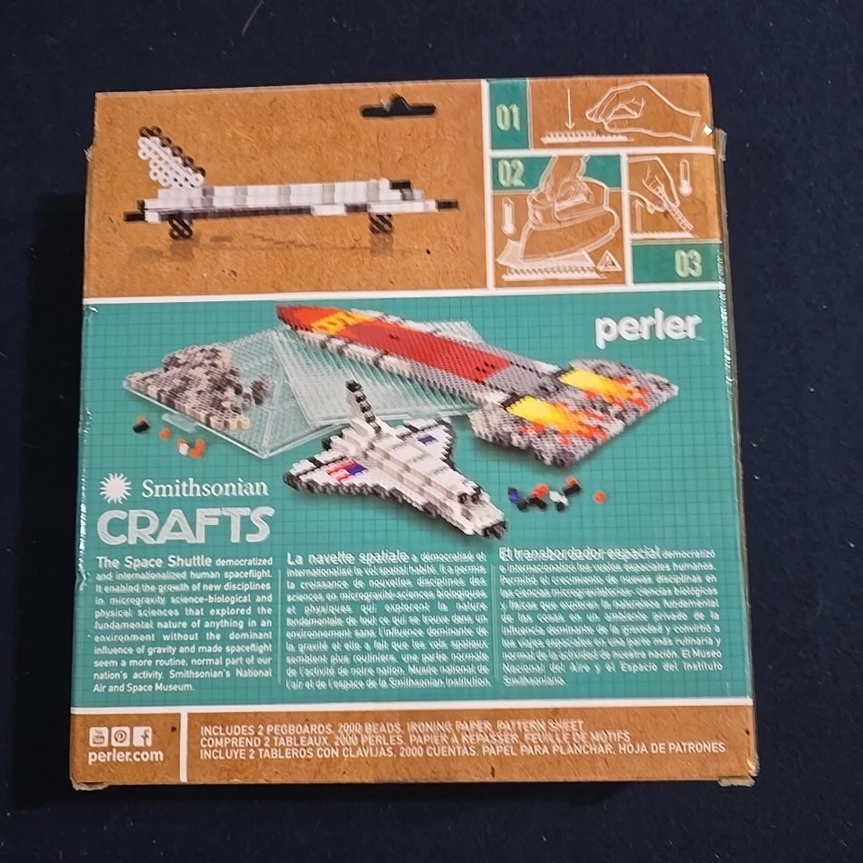 Smithsonian Crafts Space Shuttle Fused bead Kit, ages 6+, 2004 pc, Sealed Box - Image 4 of 4