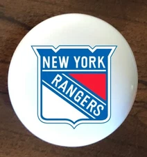 RANGERS WHITE CERAMIC KITCHEN CABINET DRESSER KNOB DECOR