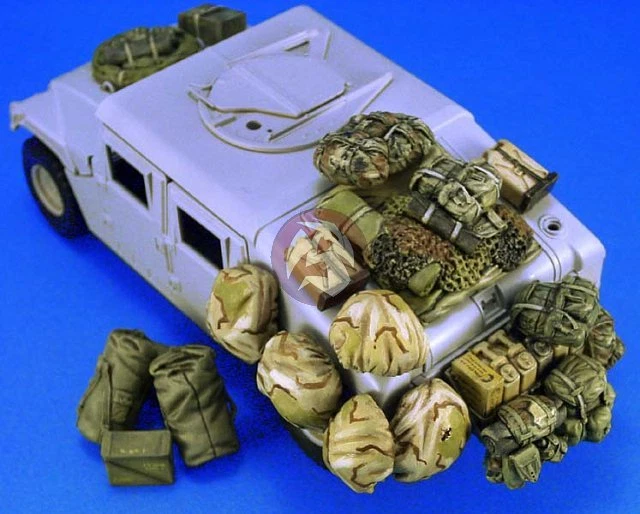 Humvee ハンヴィー　1/35 ミリタリーモデル ジオラマ台座付き 1 35 Humvee for sale | eBay