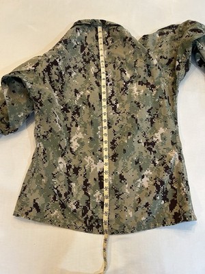 US Navy NWU Type III Uniform Blouse and Trousers (Small/Regular