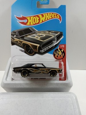 2016 Hot Wheels 69 DODGE CHARGER Kmart Exclusive black  Tampo Shift Fames M30 B