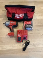 Milwaukee M18 Brushless 1/2” Impact Wrench W Friction Ring Kit