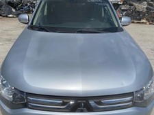 Capot Mitsubishi OUTLANDER