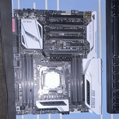 ASUS X99-DELUXE II ATX LGA2011-3 DDR4 M.2 USB 3.1 + i7-5820K 3.3GHz