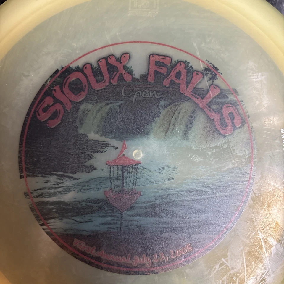 Discraft 4 Point Elite Z XS 2005 Sioux Falls Rare Patent #'s Pfn 172g No Tooling - Image 2 of 4